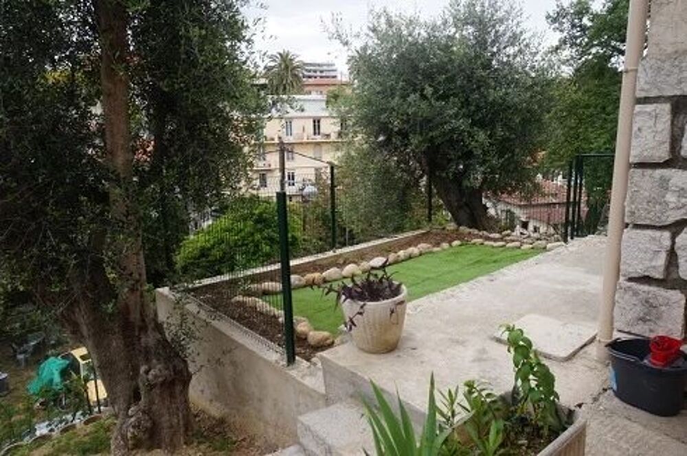 Location Appartement Deux pièces de 55m² avec parking, terrasse et jardin Nice