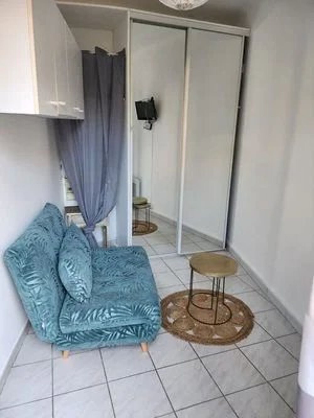 Location Appartement Charmant studio avec balcon Vallauris