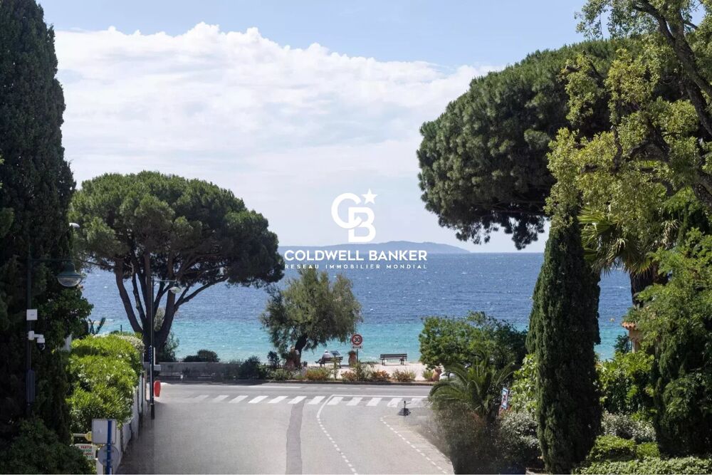 Ensemble immobilier avec vue mer , Piscine et plage à pied