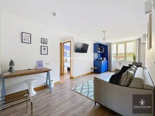  Immeuble à vendre 15 + pièces 1000 m²