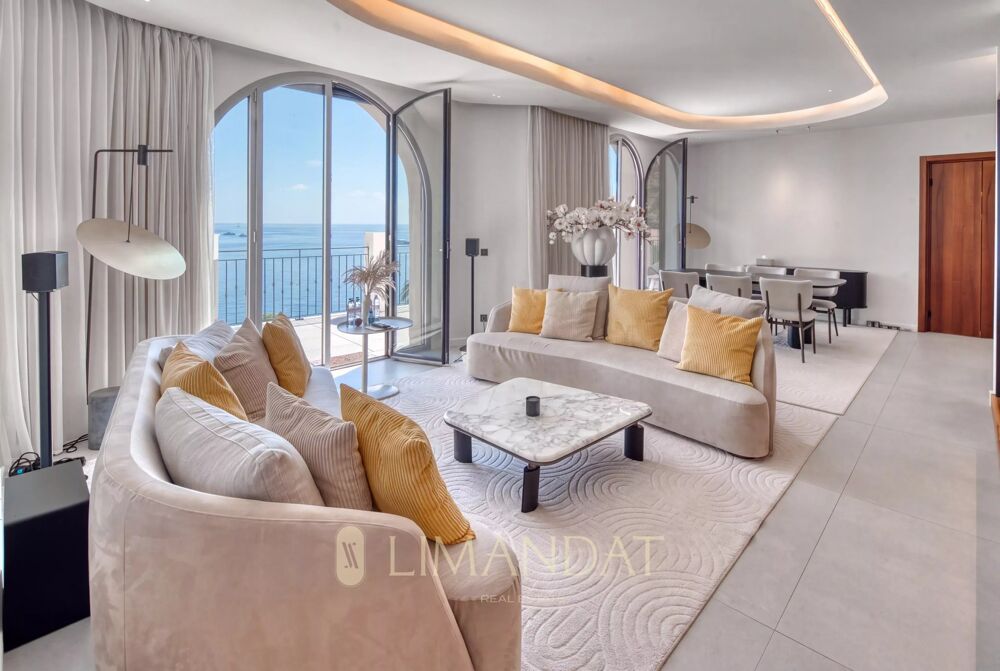 Roquebrune Cap Martin- Villa contemporaine à 2 minutes de Monaco