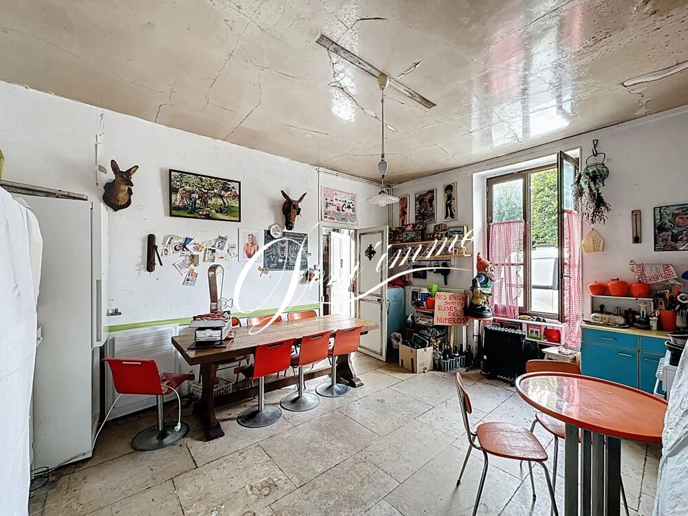 En exclusivité, à Ravières, maison de village de caractère