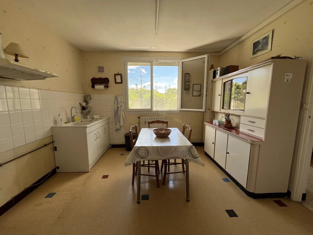 Vente Maison Maison 4 pièces avec jardin, garage et véranda. Bourg-lès-valence