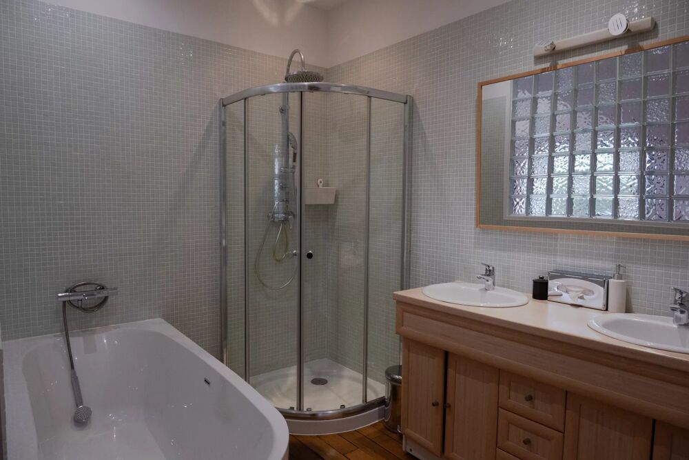 � vendre  Villa Arles (13200)