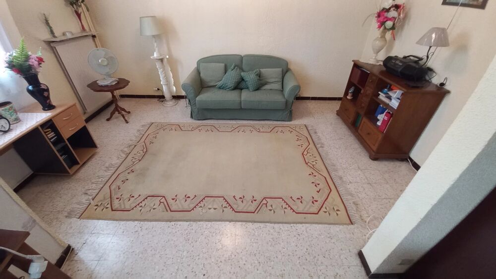 Appartement type 3 rez-de-chaussée résidence sécurisée
