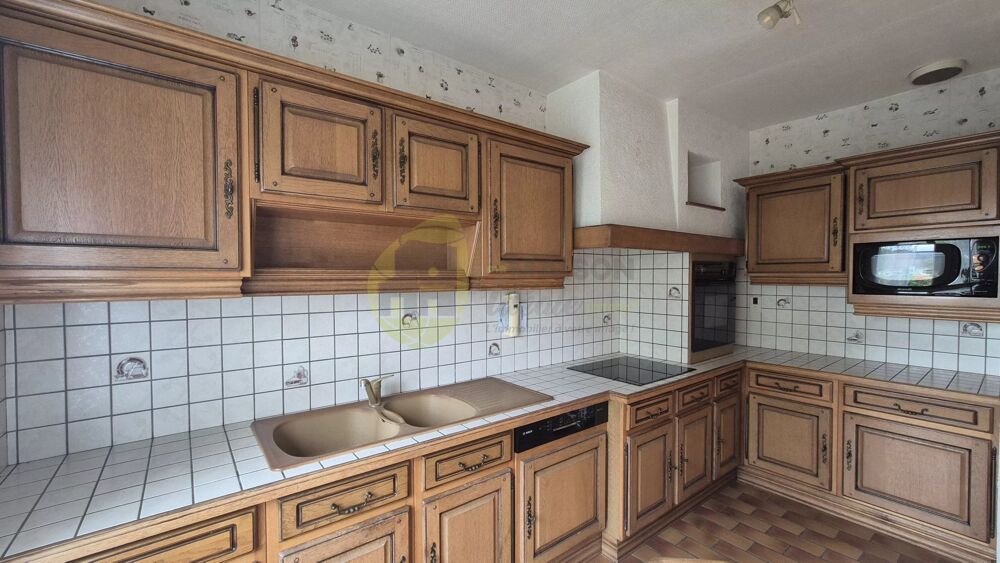 Vente Maison Maison sur sous-sol complet avec véranda et beau terrain à Vasse Vasselay