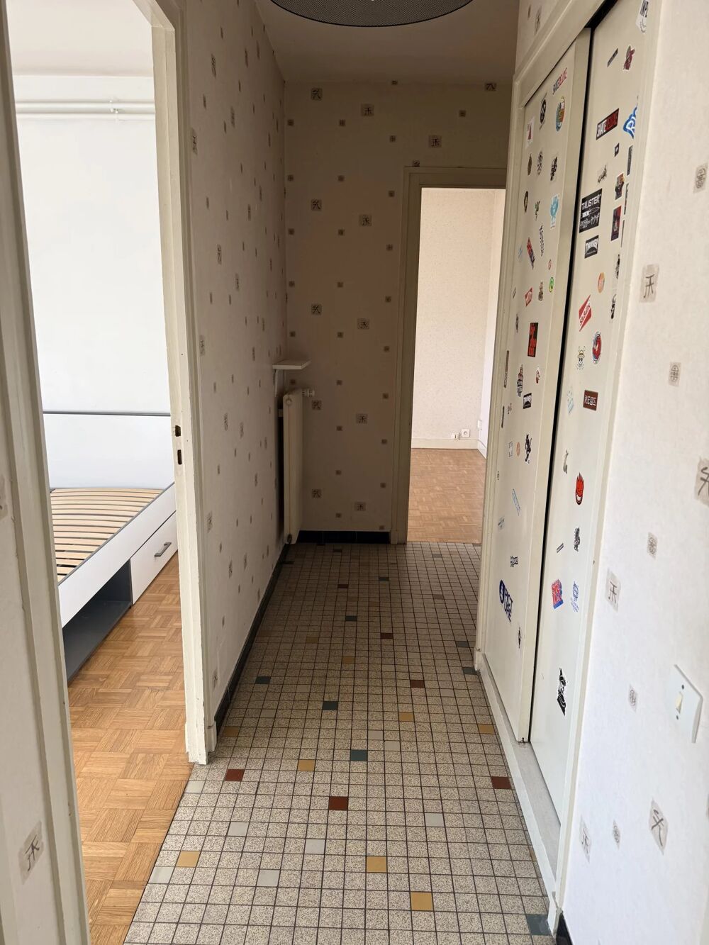 À VENDRE APPARTEMENT DE TYPE 2 AVEC UNE VUE IMPRENABLE SUR LES M
