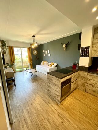  Appartement à louer 2 pièces 38 m²