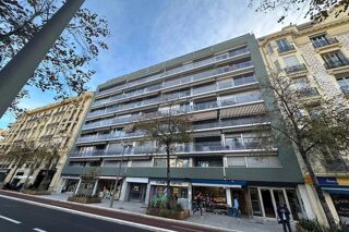  Parking / Garage � vendre 