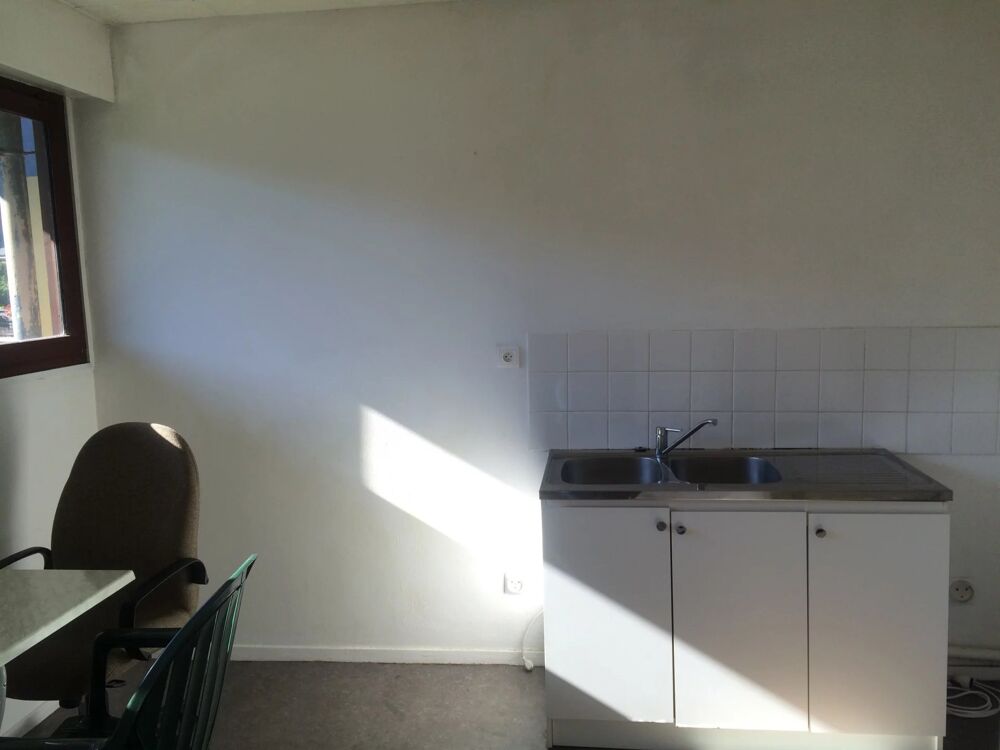 Location Appartement F2 4ème étage - SALLANCHES-Vouilloux (Gentianes) - 60 m² Sallanches