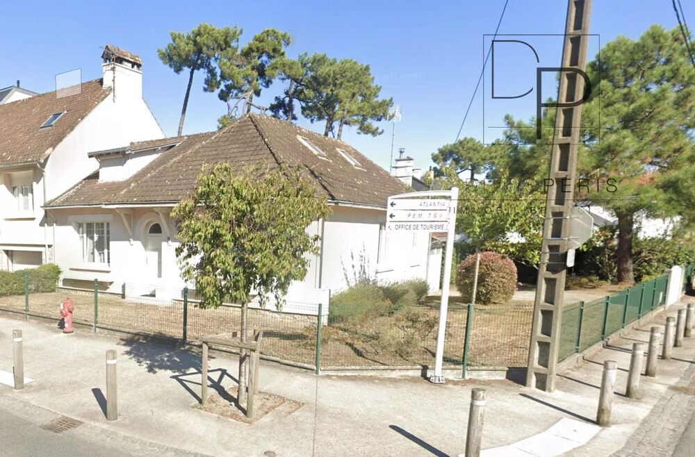 MAISON A RENOVER LA BAULE CENTRE