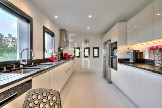  Maison à vendre 7 pièces 295 m²