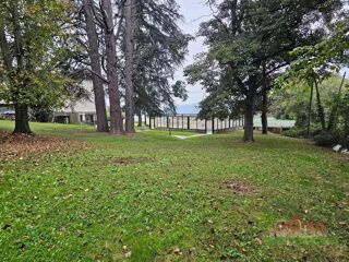  Maison  vendre 7 pices 202 m