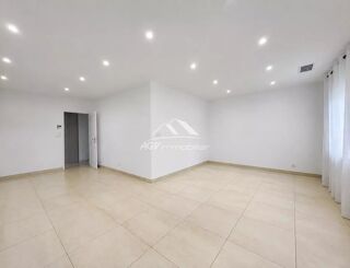  Maison à louer 5 pièces 100 m² Saint-martin-de-valgalgues