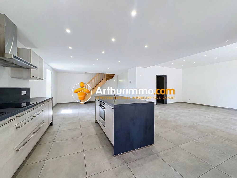 A LOUER - Maison rénovée  4 chambres  Montbernier