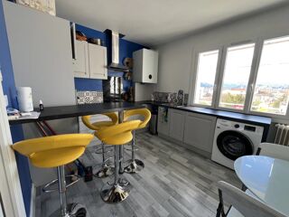  Appartement � louer 4 pi�ces 80 m�