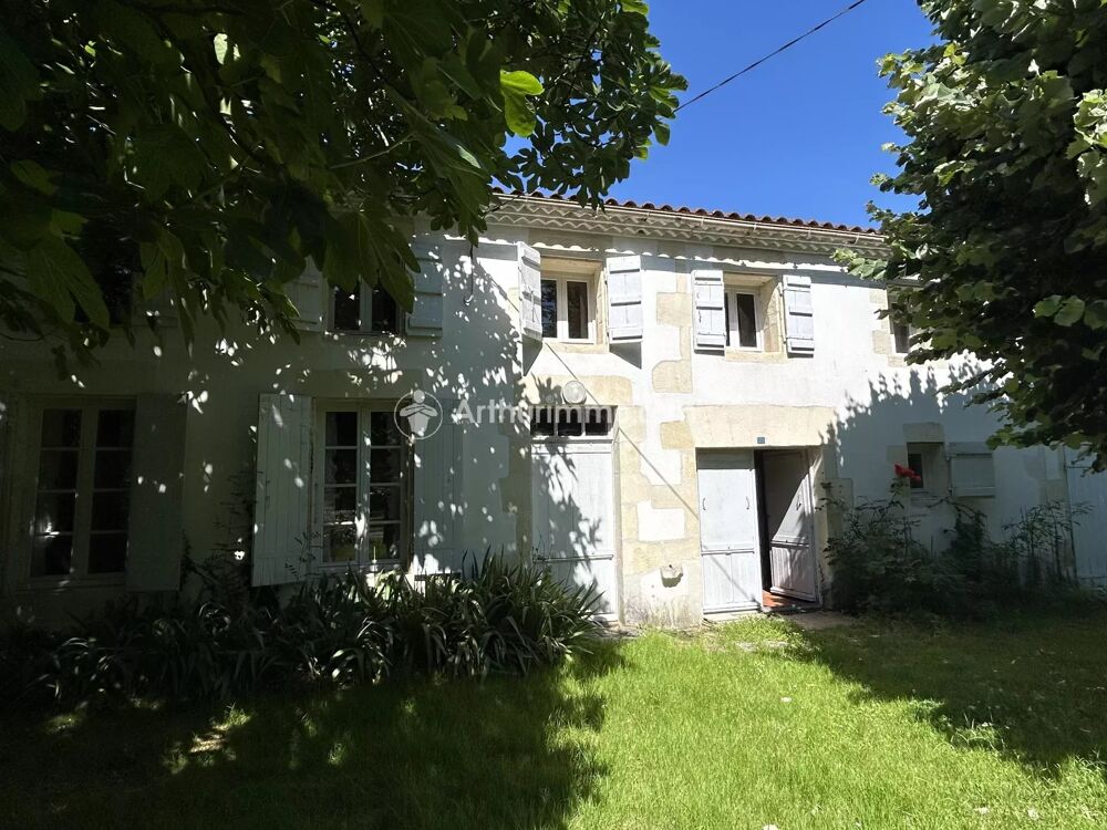10 mns nord Saint Jean d'Angély