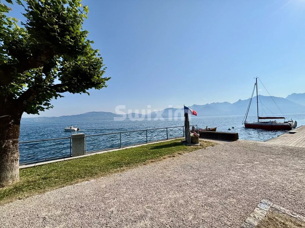 Triplex à deux pas du lac Léman et de la Suisse !