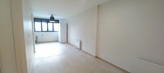  Appartement � louer 2 pi�ces 57 m�