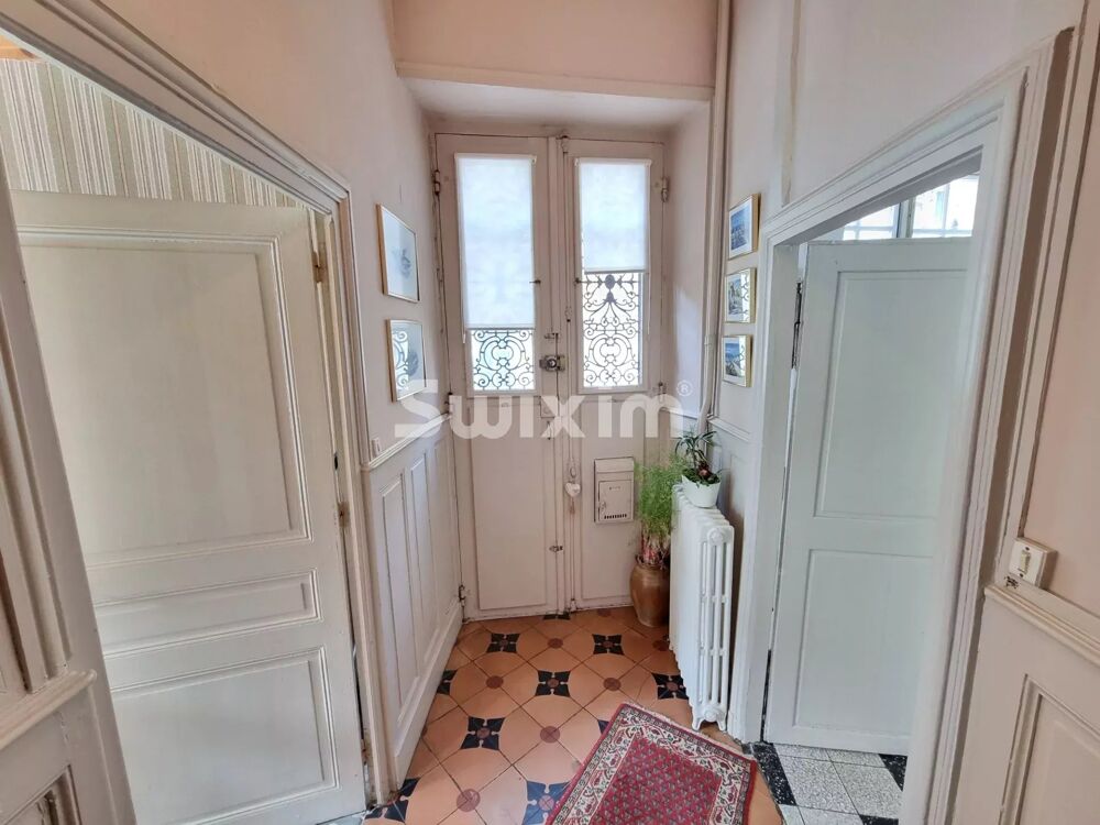 Maison de 5 chambres à Varzy avec cour, garage et véranda