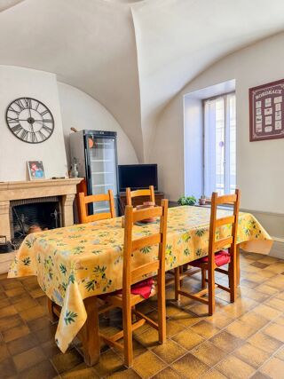  Maison à vendre 8 pièces 196 m²