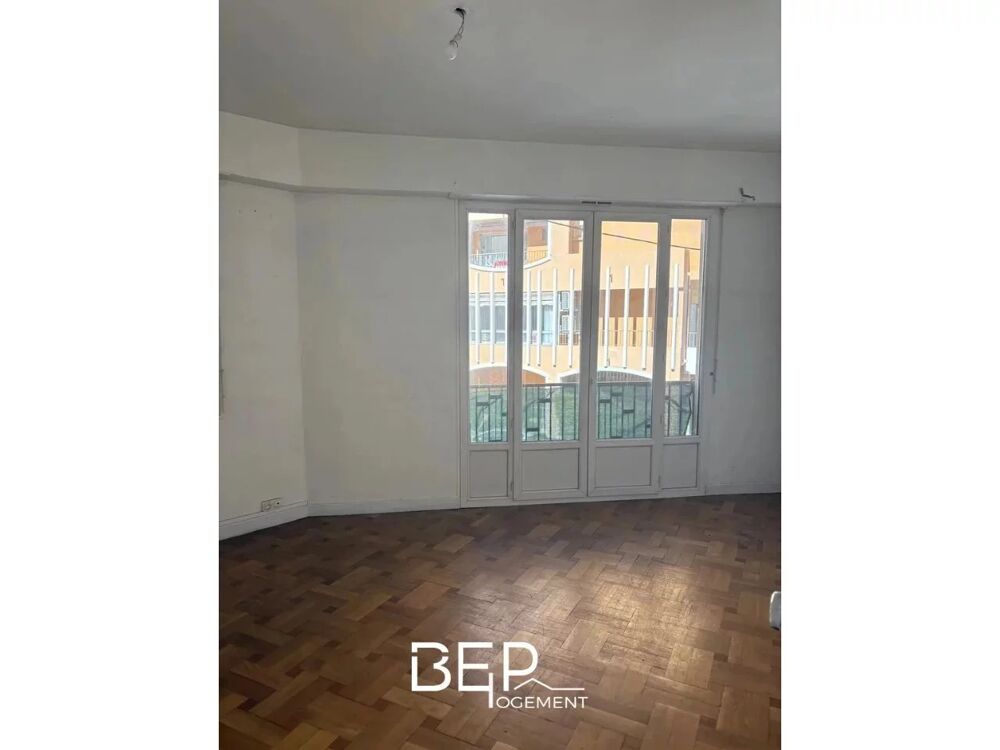 Location Appartement Trois pièces de 78m² avec cave et parking Nice