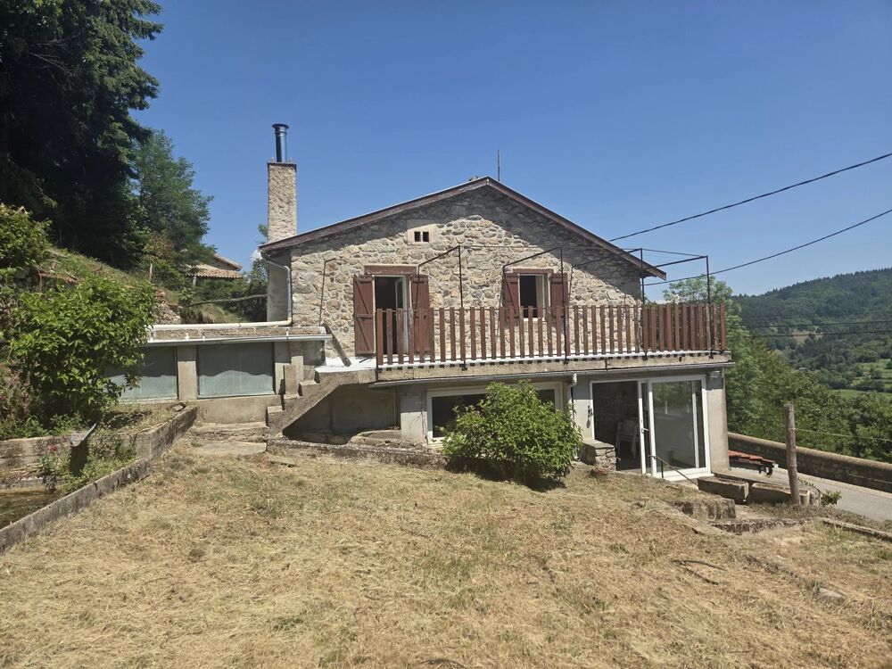 Maison en pierre Les Nonières