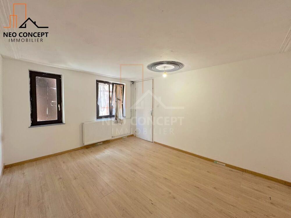 BOUXWILLER  Maison de 88 m² sur 4 niveaux avec cave  AU COEUR D