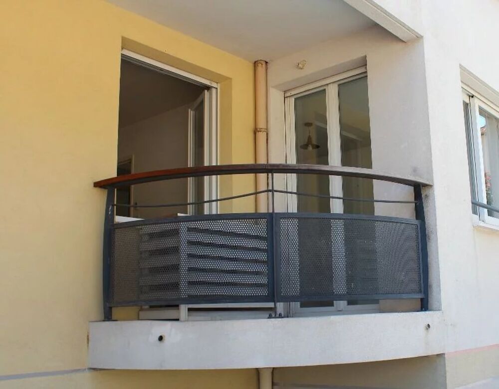 Location Appartement Deux pièces de 40m² avec balcon et parking Cannes