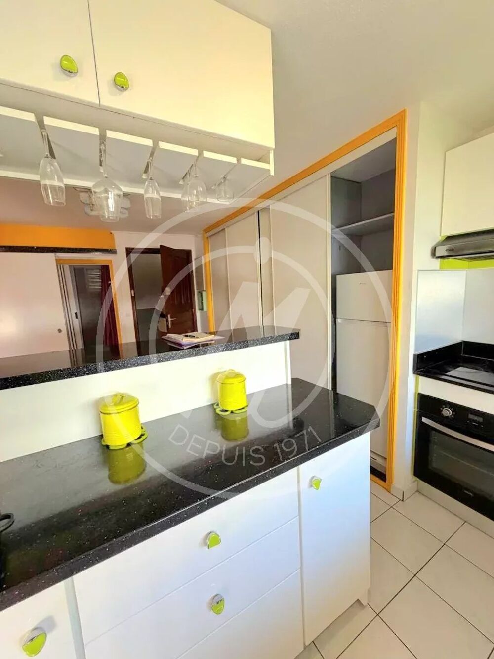 Location Appartement 850 euros - BEL APPARTEMENT F2 A LOUER - MOUDONG JARRY Baie-mahault