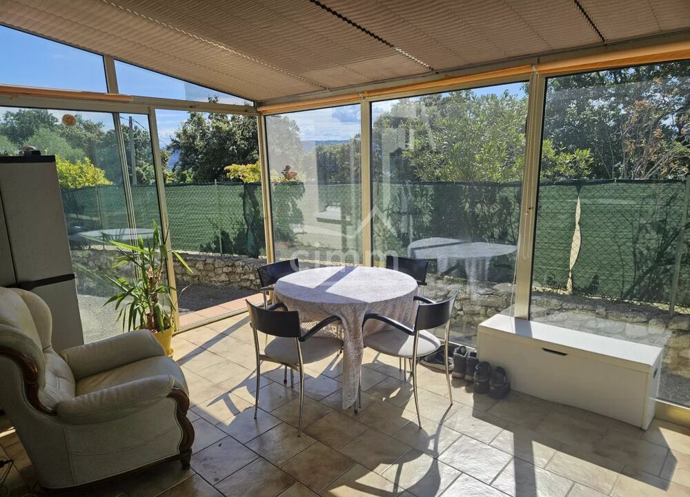Vente Maison Maison de plain-pied avec garage et jardin Peyruis
