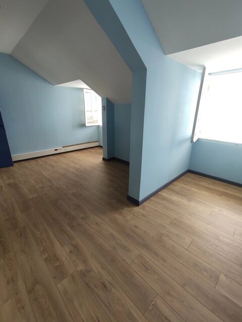   Local commercial ou professionnel - 150 m² 