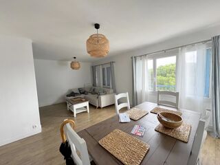  Appartement � louer 5 pi�ces 82 m�