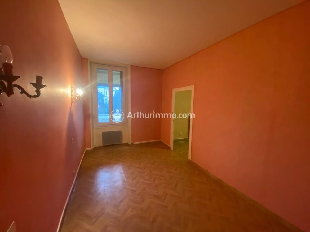 Vente Immeuble IMMEUBLE - MATHA CENTRE Matha