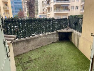 Vente Appartement Nice, Cyril Besset, pour investisseurs, 3 studios à vendre dans Nice