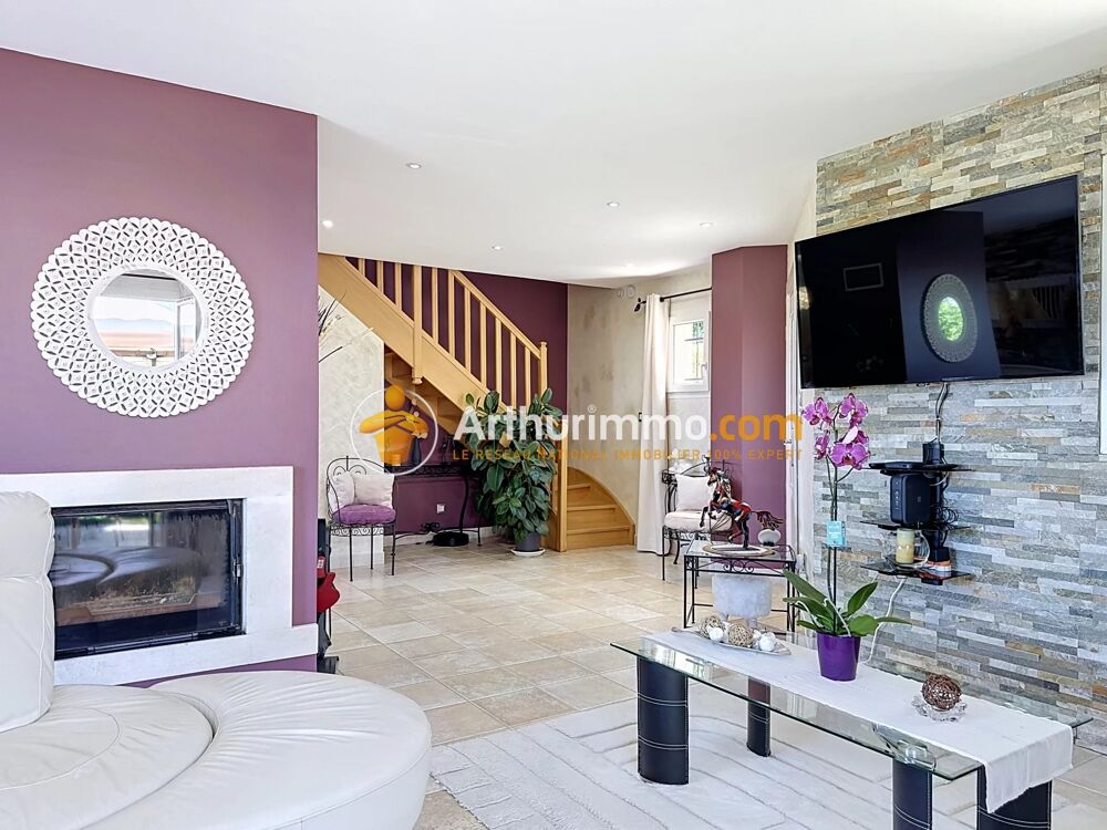 Maison à Saint-Agnin-sur-Bion de 155m2 avec vue panoramique