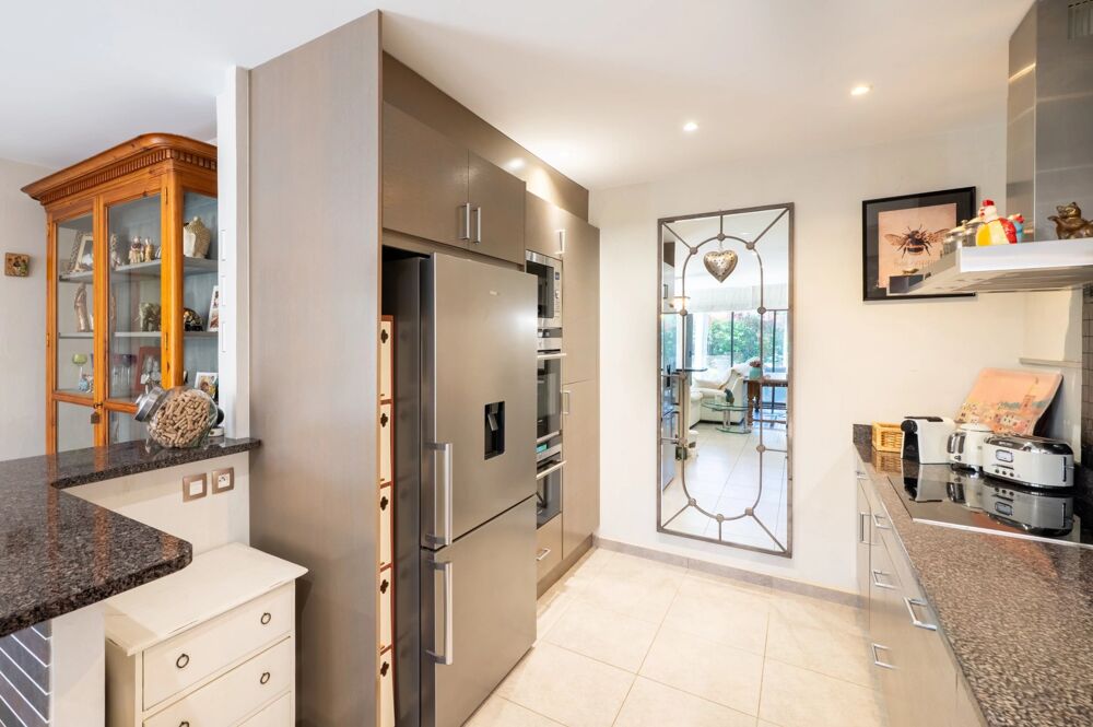 à vendre  Appartement Saint-Raphaël (83700)