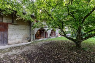  Maison � vendre 8 pi�ces 230 m�