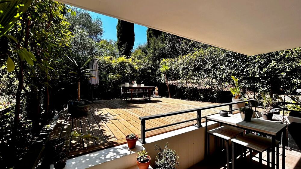 A vendre à Cannes Résidence de Standing Beau 2 pièces avec parki