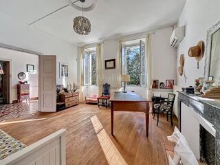  H�tel Particulier � vendre 15 + pi�ces 360 m�