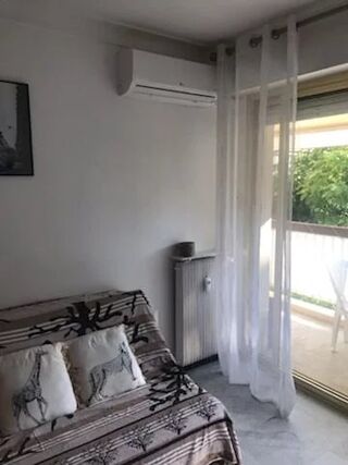 Appartement à louer 1 pièce 35 m²