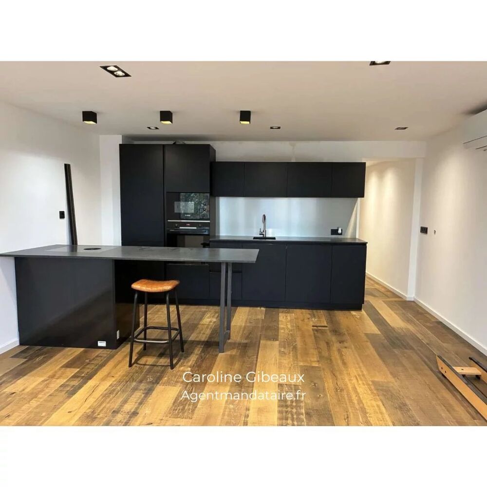 Appartement 2 pièces 54 m² Fréjus Centre