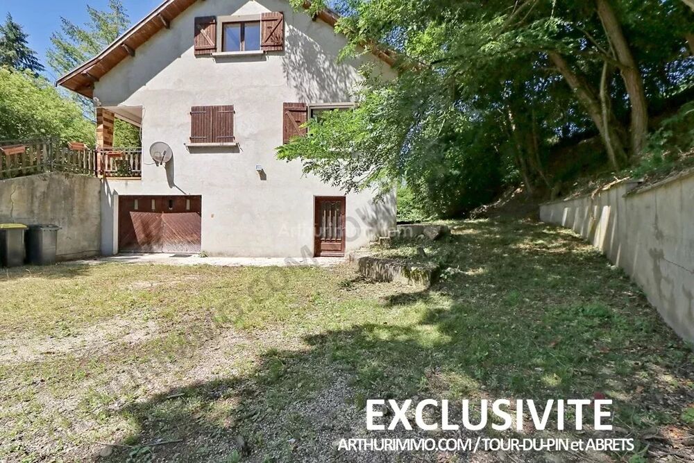 Maison 6 chambres , sous-sol complet