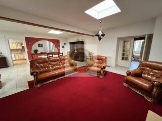  Immeuble  vendre 11 pices 350 m