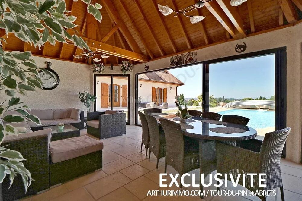 à vendre  Maison La Tour-du-Pin (38110)
