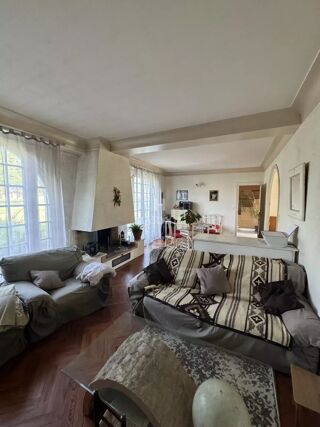  Maison � vendre 10 pi�ces 265 m�