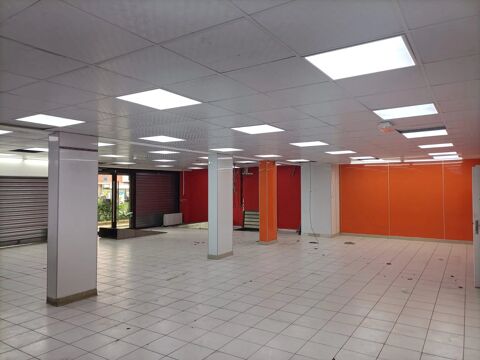 PANTIN - LOCATION PURE 300 M² 7500 93500 Pantin