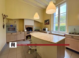  Proprit/chteau  vendre 9 pices 263 m