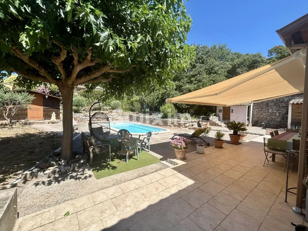 TRES JOLIE VILLA DE PLAIN PIED