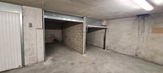  Parking / Garage à vendre 